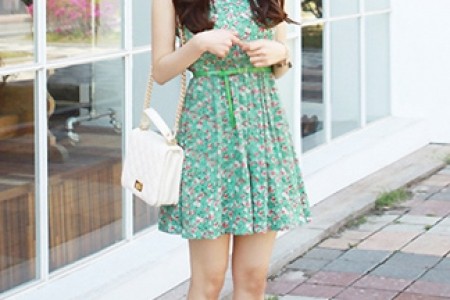 夏季+甜美+短裙 清纯飘逸甜美可人